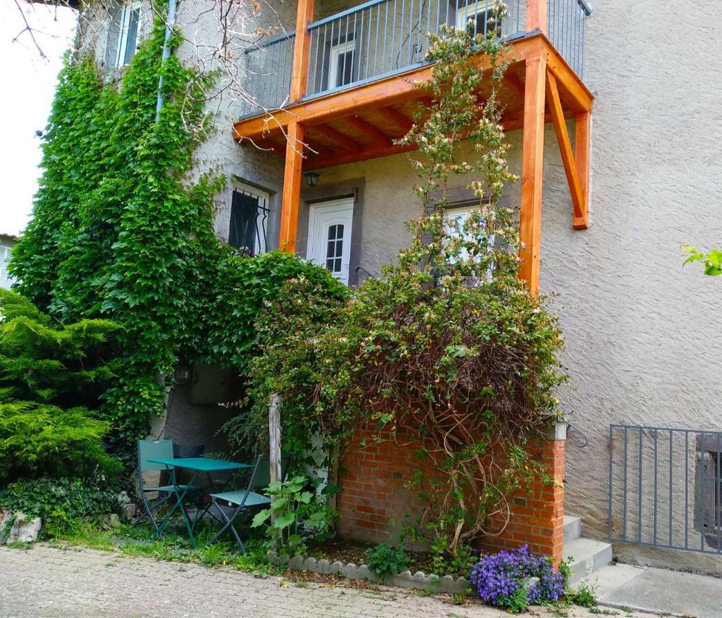 La Maison De Thuy - Gite En Auvergne Gimeaux Zewnętrze zdjęcie